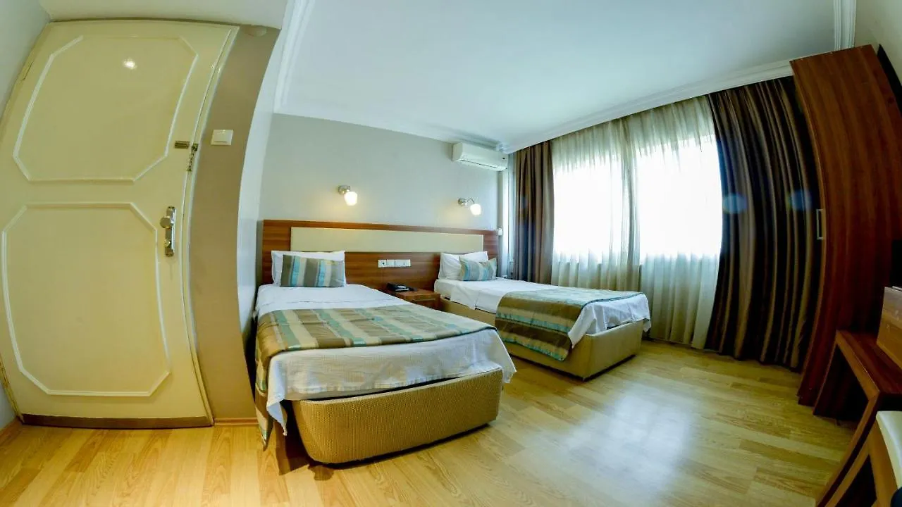 *** Oda ve Kahvaltı Wox Ew Hotel İzmir Türkiye